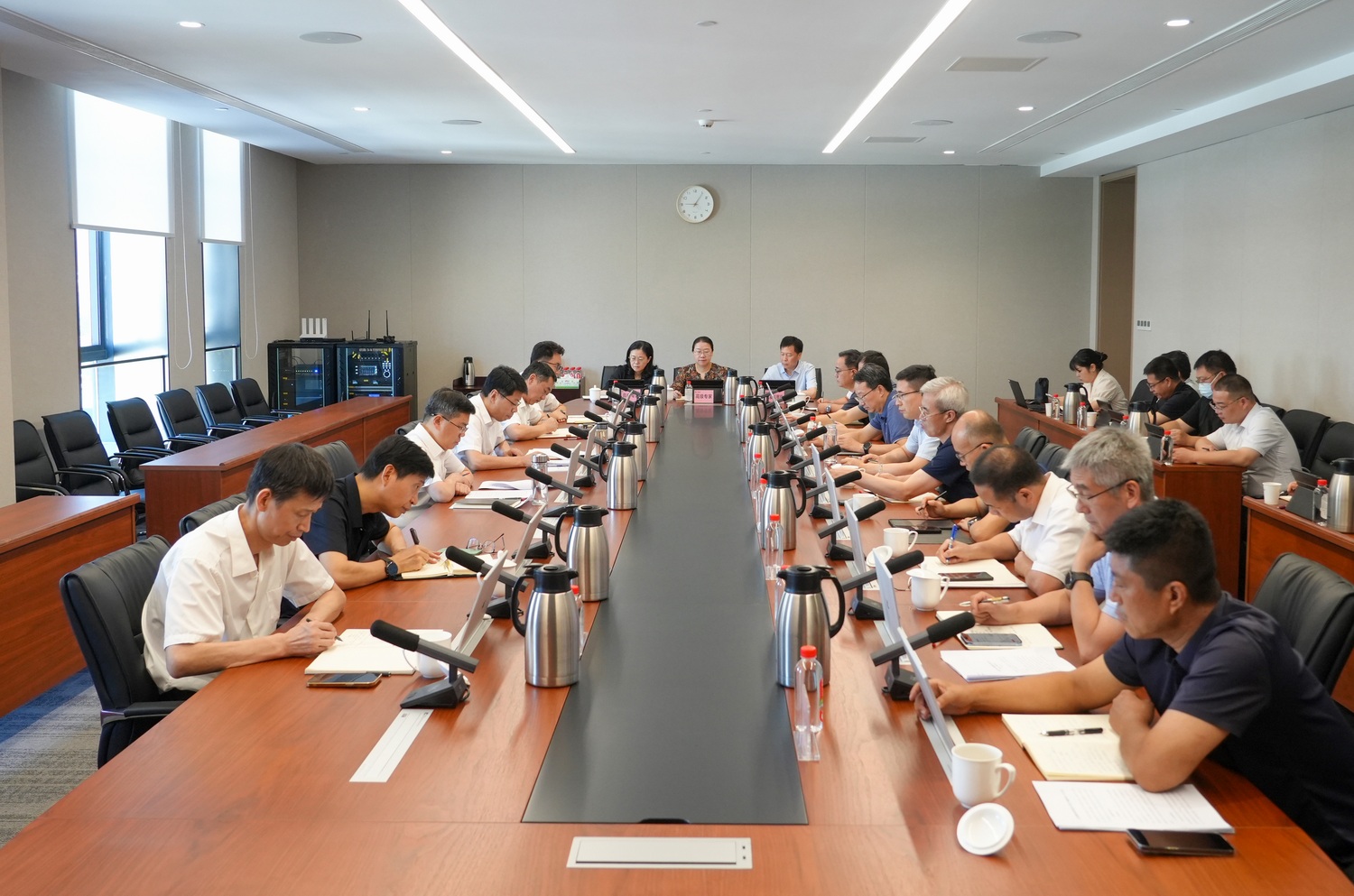 石化机械公司党委（扩大）会学习传达集团会...